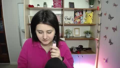 kissleoxx online show from April 2026 12:10:02 PM