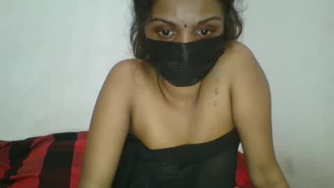 Snapshot of kissy_doll1 chatting on June 2026 07:12:02 PM kissy_doll1 online show from June 2026 07:12:02 PM
