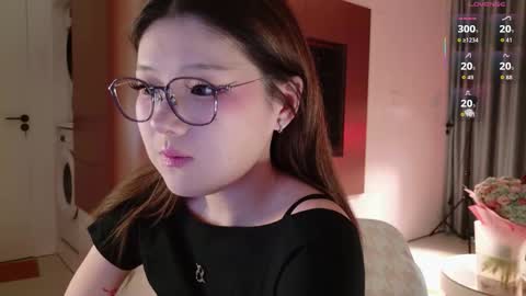 Snapshot of kitayamachu chatting on September 2025 03:41:01 AM Aya online show from September 2025 03:41:01 AM