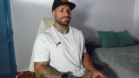 kite__ online show from February 2025 03:08:02 PM