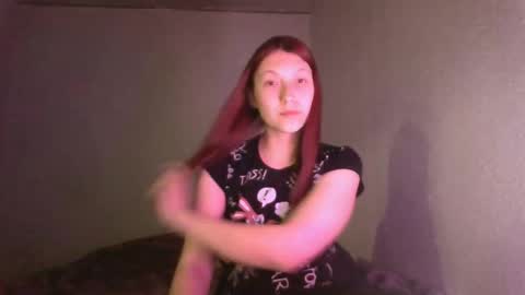 kiti_kitiss online show from April 2026 05:33:02 PM