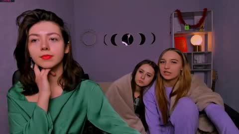 kitniss online show from February 2026 01:32:02 PM