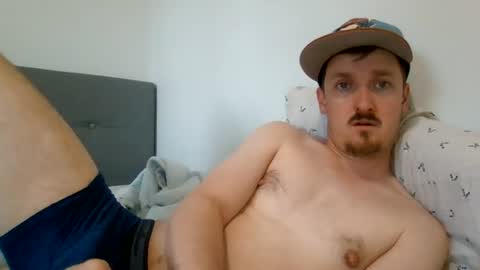 kittenfoxxx online show from July 2026 01:36:02 PM