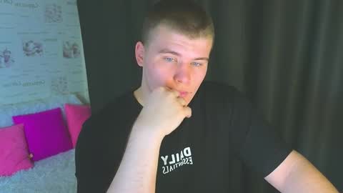 Vlad online show from September 2025 08:13:02 PM