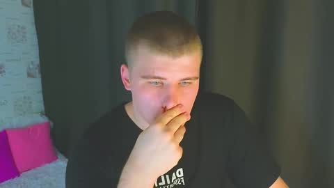 Vlad online show from October 2025 02:58:02 PM