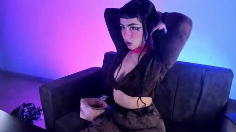 kitty__chs online show from October 2025 11:10:01 AM