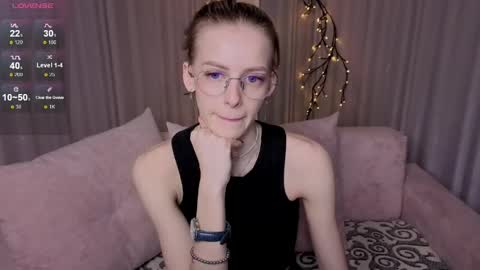 Snapshot of kitty__like18 chatting on May 2026 12:49:01 AM Kitty online show from May 2026 12:49:01 AM