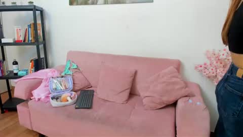 kitty_f00x online show from July 2026 01:26:02 PM