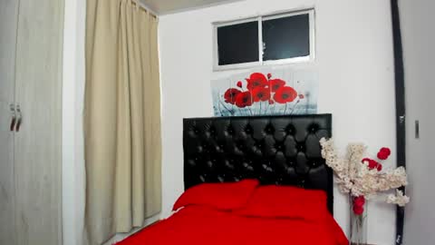 kitty_f00x online show from July 2026 01:06:02 PM