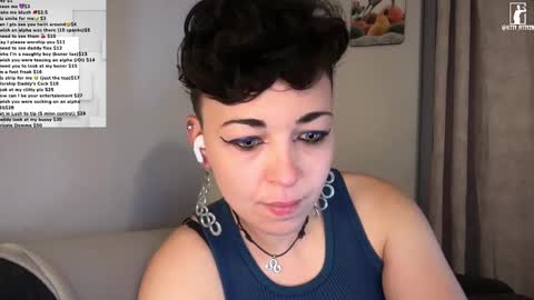 Snapshot of kitty_fitty29 chatting on February 2026 05:44:01 AM kitty_fitty29 online show from February 2026 05:44:01 AM