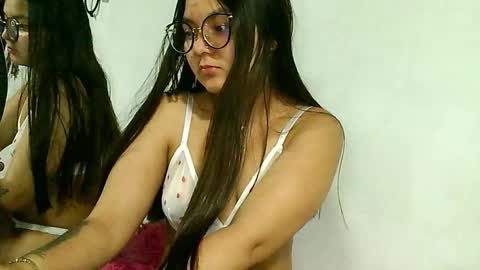 Snapshot of kitty_g3 chatting on December 2025 03:34:01 AM kitty_g3 online show from December 2025 03:34:01 AM