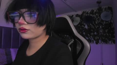 Camila online show from April 2026 01:22:02 AM