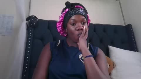 kitty_kerry online show from November 2025 10:29:01 AM