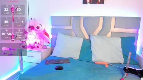 kitty_love01 online show from November 2025 12:39:02 PM