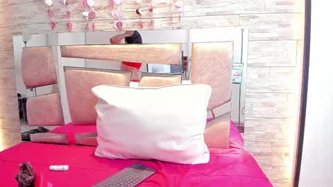 kitty online show from February 2026 07:32:02 PM