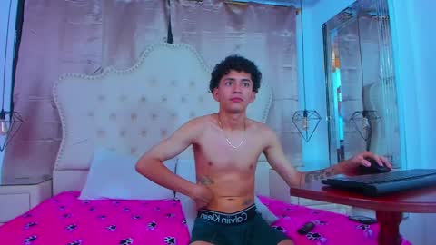 KittyANDjackk online show from October 2025 02:33:01 AM