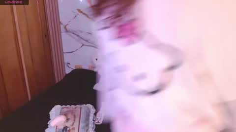 Snapshot of kittycatw chatting on July 2026 10:21:02 AM LAURA help me reach 100likes online show from July 2026 10:21:02 AM