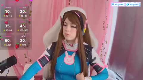 kittyexe1 online show from July 2026 06:46:02 PM