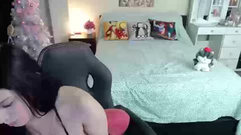 Isabel online show from January 2026 12:03:02 AM