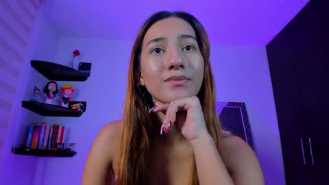 kitty online show from October 2025 04:42:01 AM