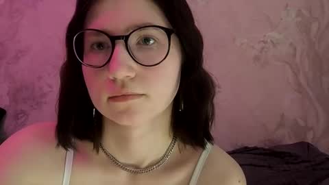 kittys0 online show from September 2025 04:00:01 PM