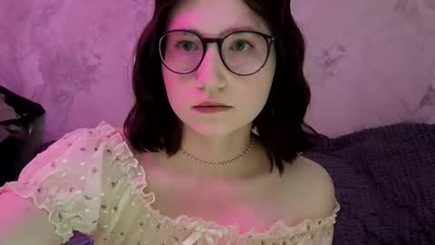 kittys0 online show from September 2025 04:34:02 PM