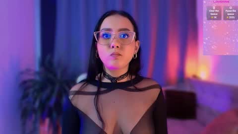 Snapshot of kittysophie_ chatting on October 2025 11:27:02 PM Sophie online show from October 2025 11:27:02 PM