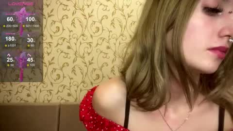 kittywithu online show from September 2025 04:41:01 PM