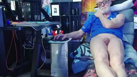 kiveuxmakeu online show from November 2025 09:20:02 AM