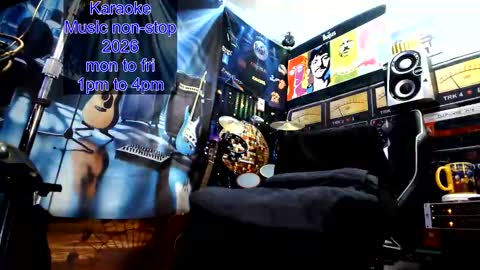 kiveuxmakeu online show from January 2026 05:59:01 PM