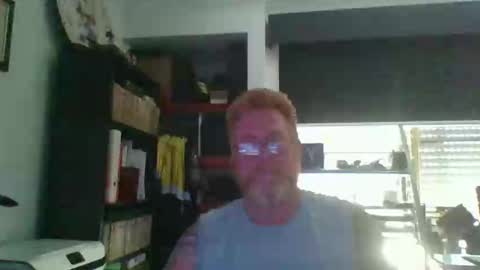 kiwi_boss61 online show from December 2024 05:40:01 AM