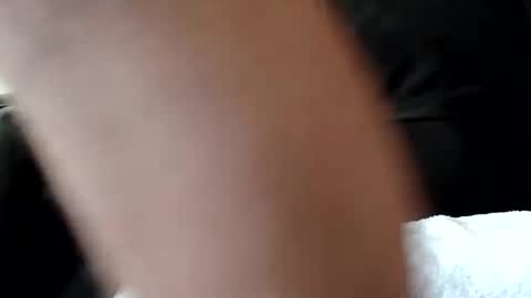 Snapshot of kiwibulge123 chatting on January 2025 03:36:02 AM kiwibulge123 online show from January 2025 03:36:02 AM