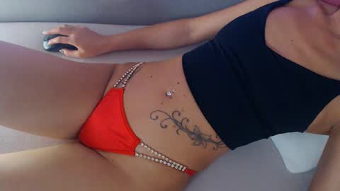 kixi02 online show from February 2025 07:00:01 PM