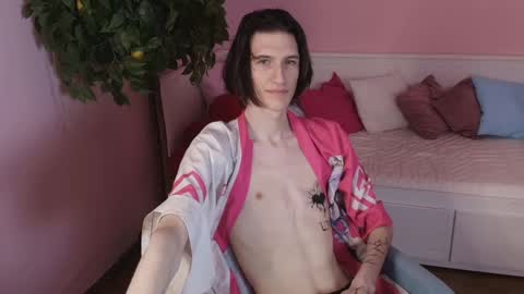 Klaude Jam online show from May 2026 03:51:01 PM