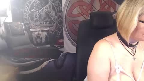 Michelle online show from February 2025 07:56:01 AM