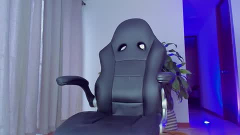 klinsmannwalton online show from November 2025 11:22:02 AM