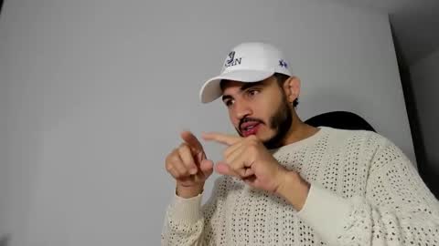 Snapshot of klinsmannwalton chatting on February 2026 11:09:02 AM klinsmannwalton online show from February 2026 11:09:02 AM