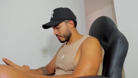 Snapshot of klinsmannwalton chatting on March 2026 11:49:02 AM klinsmannwalton online show from March 2026 11:49:02 AM