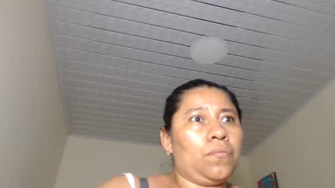 Snapshot of kloe_boobs chatting on February 2025 04:46:02 AM Kloe online show from February 2025 04:46:02 AM