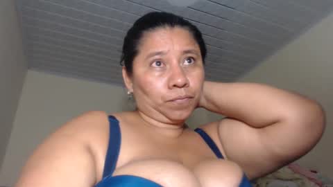 Snapshot of kloe_boobs chatting on March 2025 08:23:02 AM Kloe online show from March 2025 08:23:02 AM