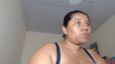 Snapshot of kloe_boobs chatting on March 2025 04:46:01 PM Kloe online show from March 2025 04:46:01 PM