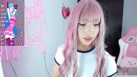 kloe online show from September 2025 02:33:01 AM