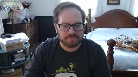 Snapshot of km0079 chatting on November 2025 07:40:03 PM Kris online show from November 2025 07:40:03 PM