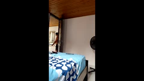 Snapshot of kn_horny chatting on April 2026 05:09:02 PM kn_horny online show from April 2026 05:09:02 PM