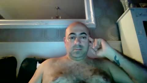 Snapshot of knickerwhipper chatting on December 2024 02:19:02 AM knickerwhipper online show from December 2024 02:19:02 AM