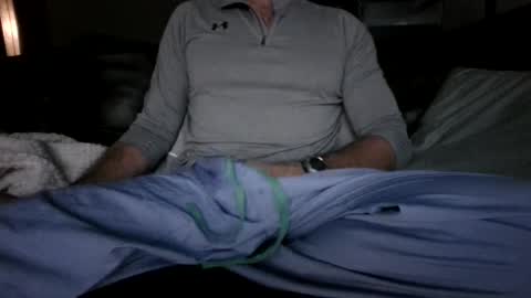 Knight3975 online show from October 2025 03:47:02 AM