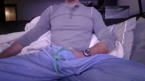 Knight3975 online show from November 2025 11:13:01 AM