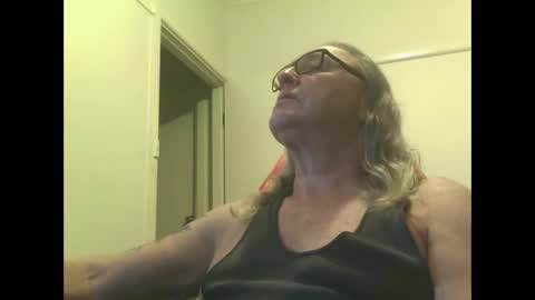 knobout online show from October 2025 11:30:01 AM