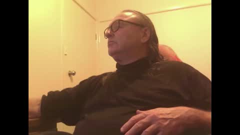 knobout online show from May 2026 09:06:01 AM