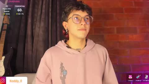 Snapshot of koddy_0 chatting on October 2025 12:42:02 AM Koddy Independent model online show from October 2025 12:42:02 AM